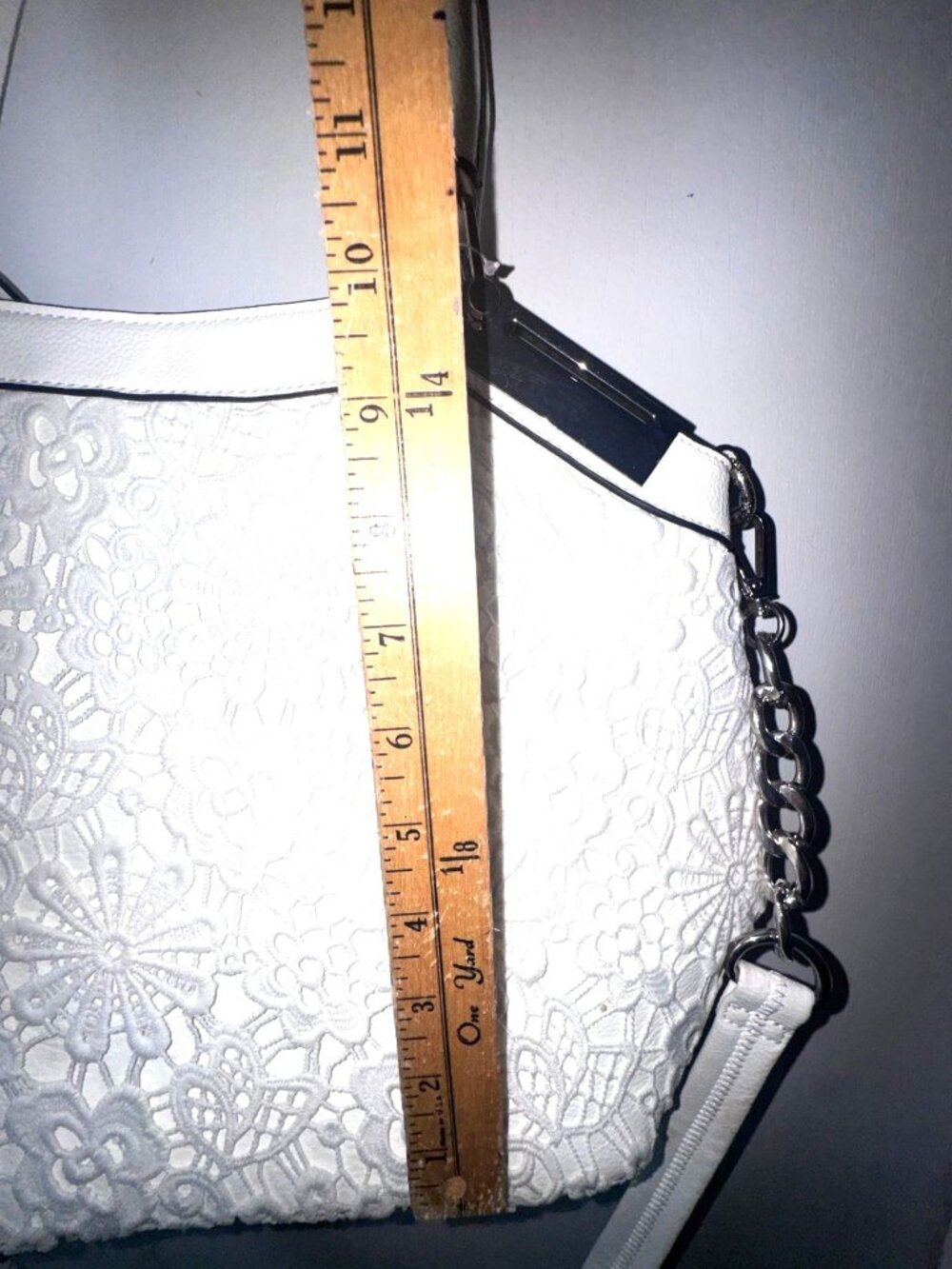 Black rivet Tote White Floral Embroidered Handbag With Adjustable Strap & Chain - Picture 10 of 10